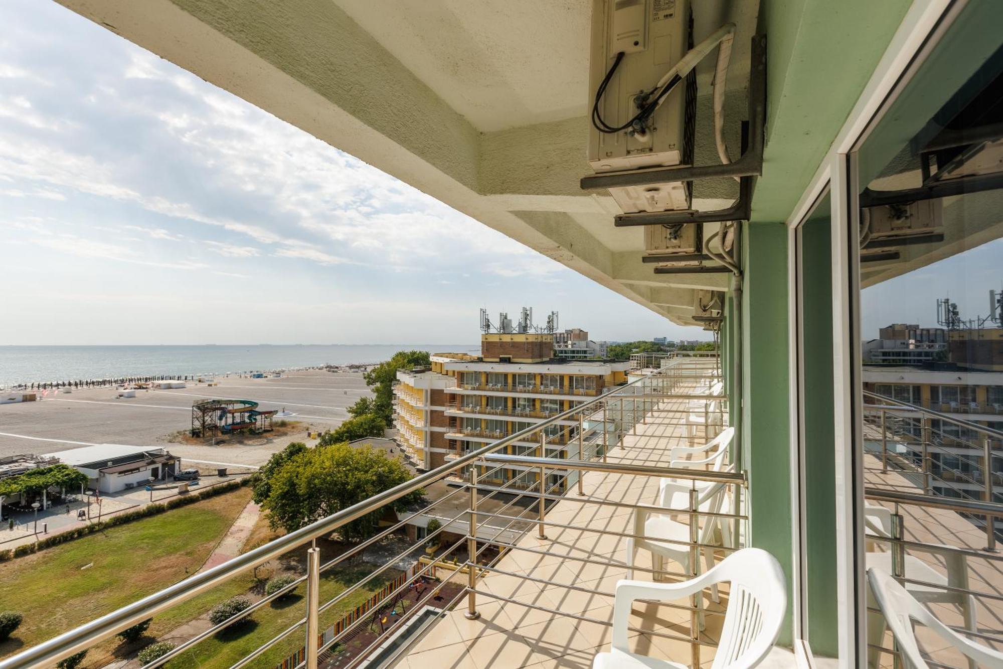 Hotel Comandor Мамая Екстер'єр фото
